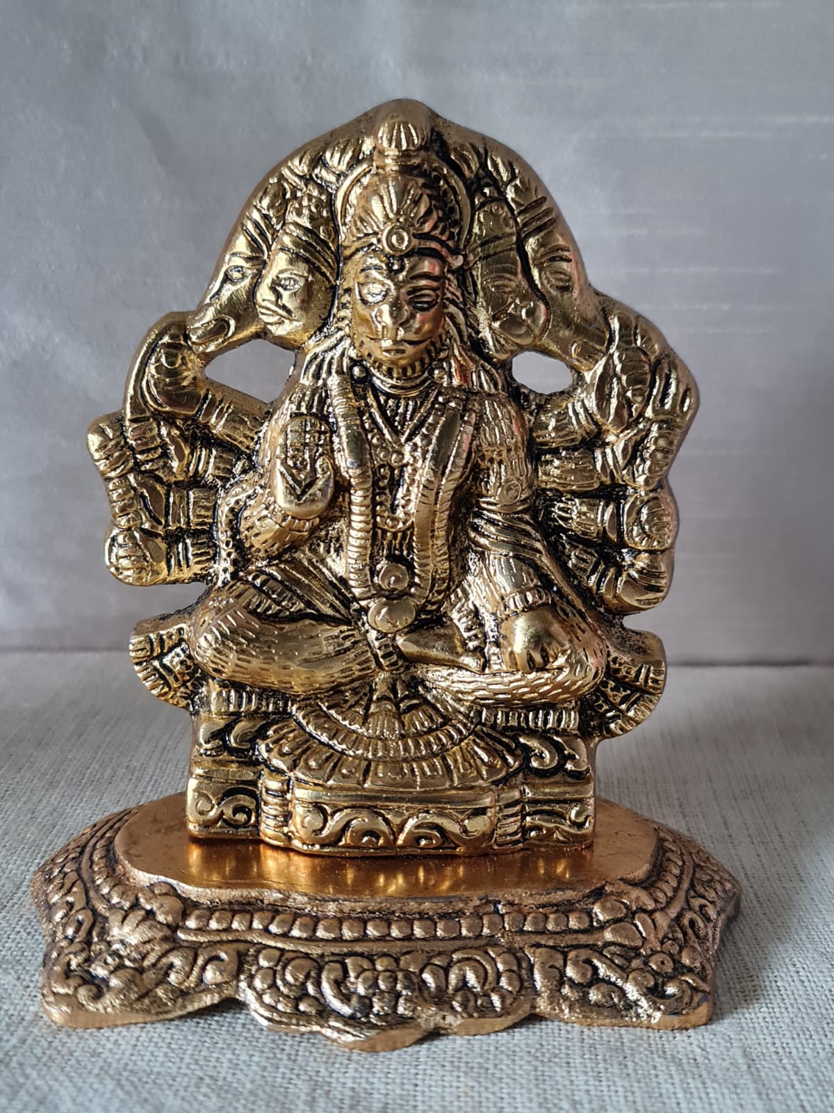 SH137 - MÉTAL BLANC AVEC VERNIS LAQUÉ PANCHMUKHI HANUMANJI