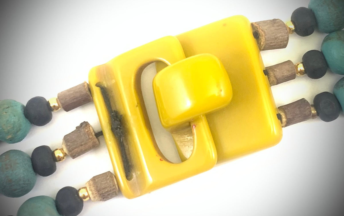 NK14701 MULTI LAYERED WOODEN BEAD NECKLACE