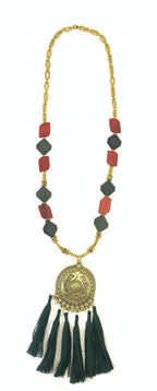 NK8581 - HORNPERLE & ANTIKGOLD METALLKUGEL/ANHÄNGER MIT FADENQUASTEN-HALSKEtte