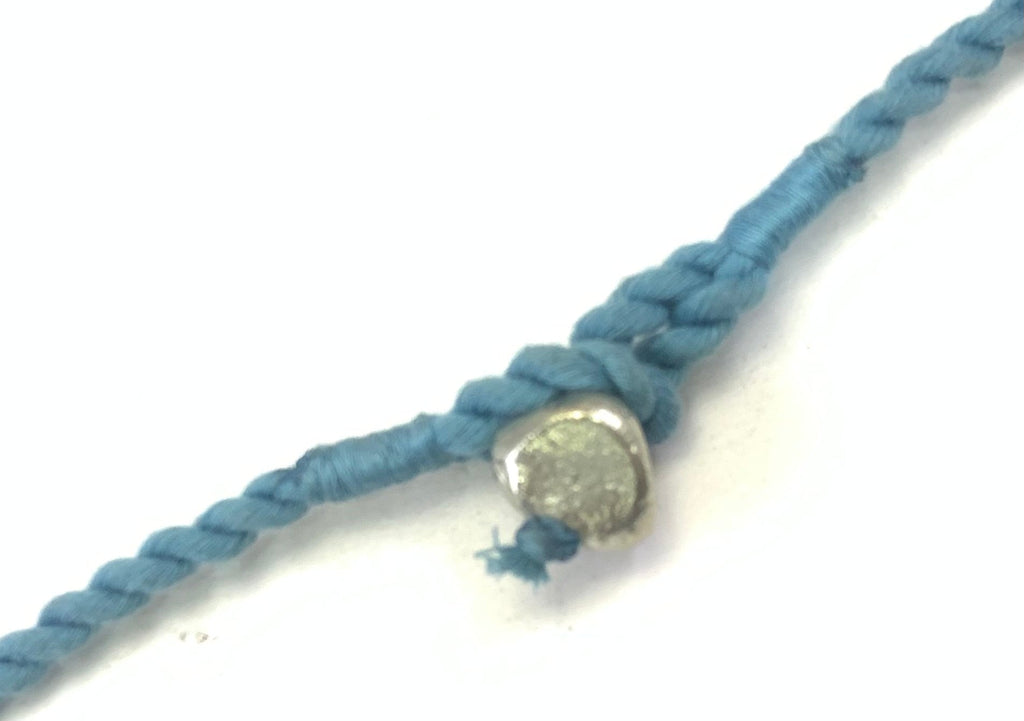NK15153- COLLIER EN RÉSINE/PERLE EN CORNE/ANNEAU AVEC FIL TRESSÉ