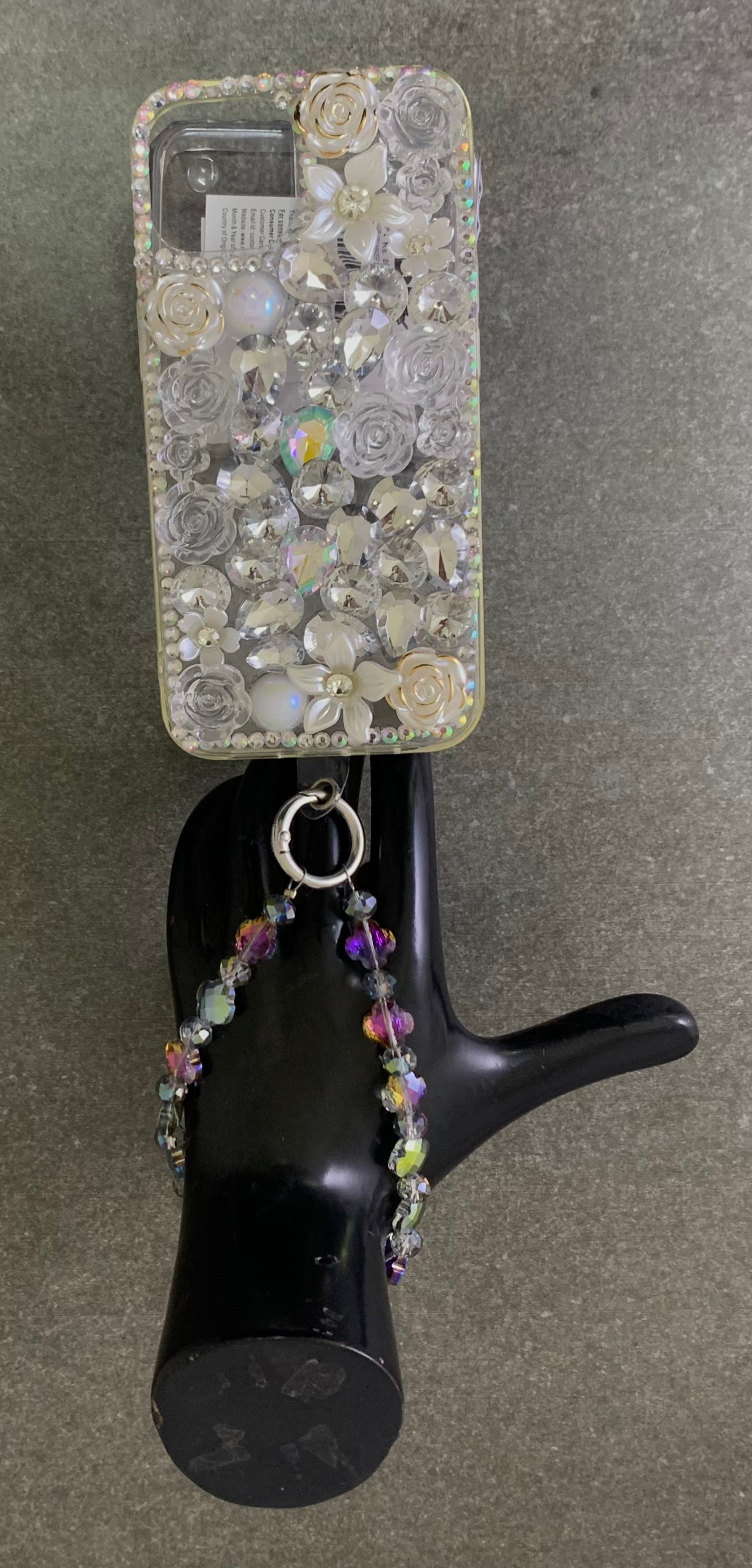 MIS3944 - TRENDY DIAMOND CUT GLASS BEAD HANGING MOBILE WRISTLET