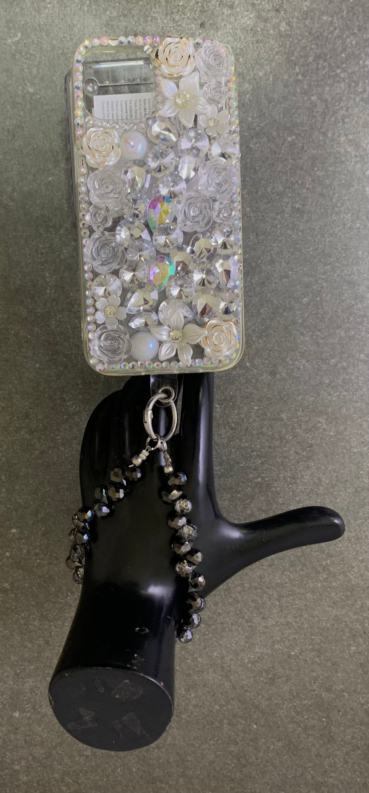 MIS3943C - TRENDY DIAMOND CUT GLASS BEAD HANGING MOBILE WRISTLET