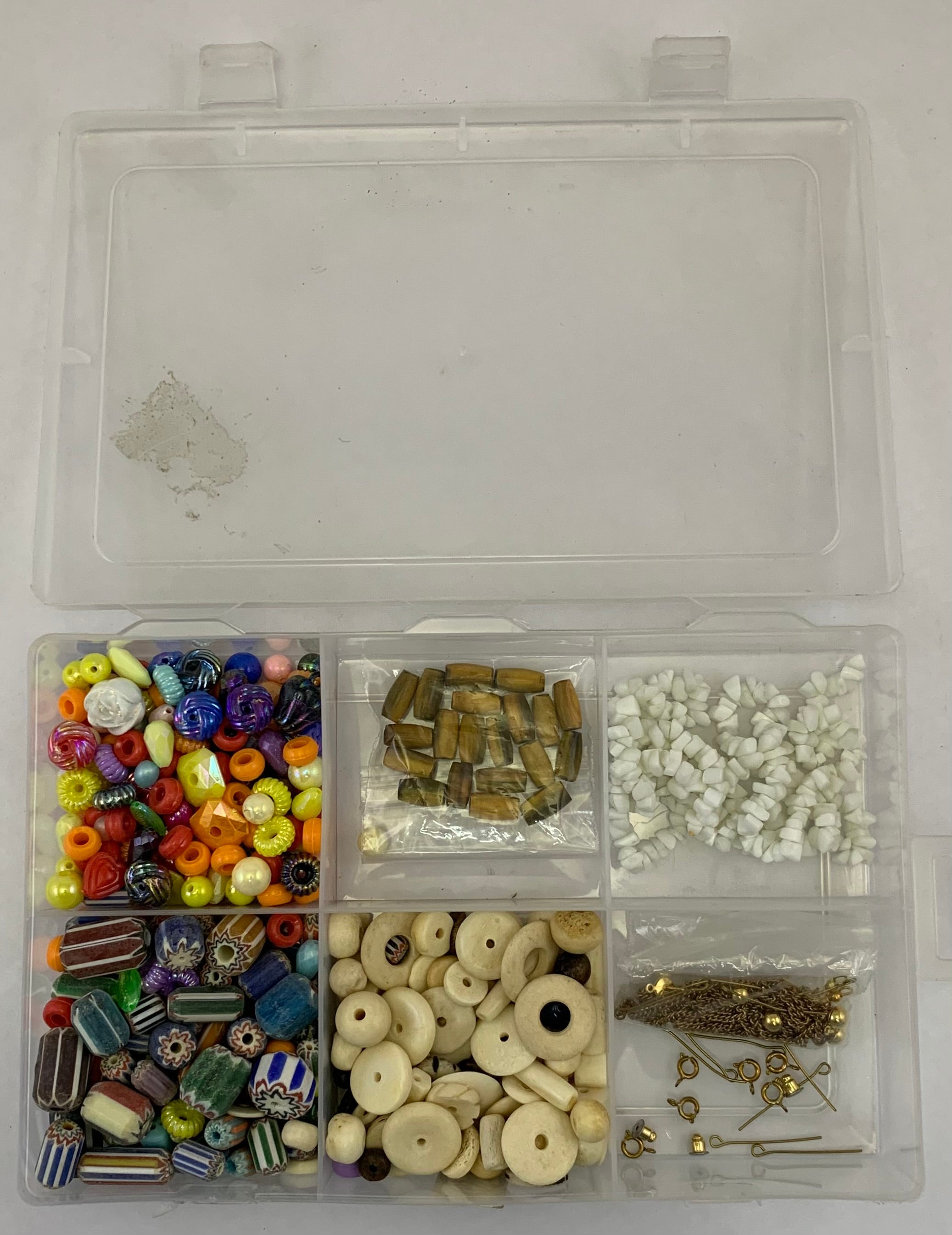 BDK283 - PLASTIC/CHEVRONE/BONE/GLASS DIY KIDS KIT