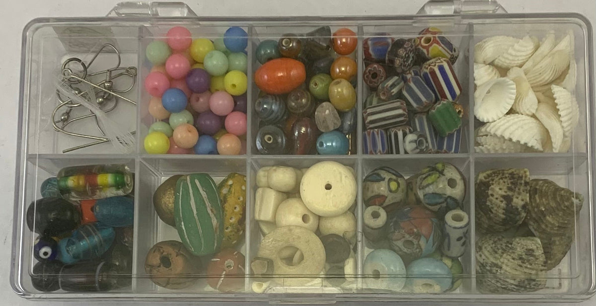 BDK279 - CHEVRON/GLASS/CLAY/SHELL BEAD DIY KIDS KIT