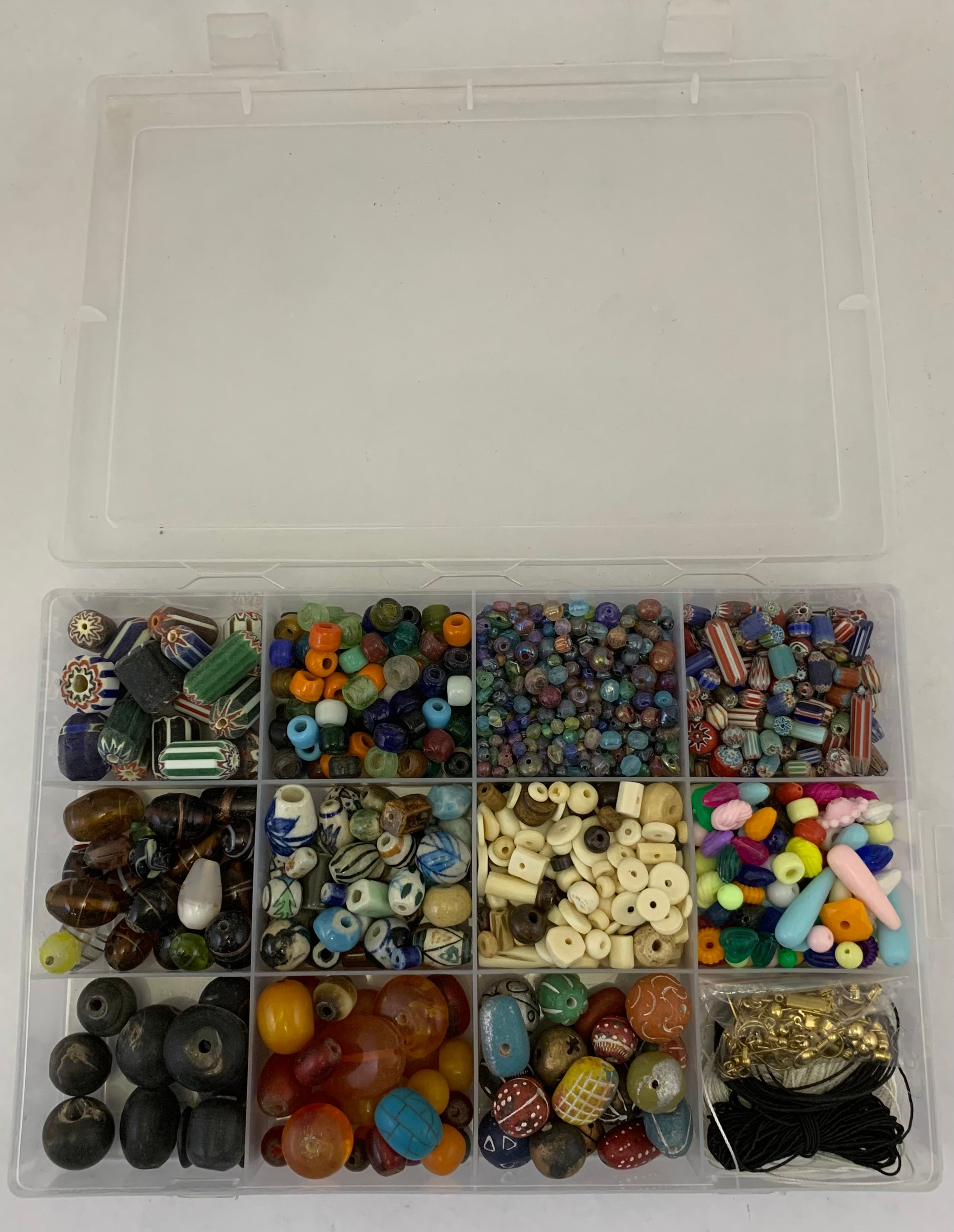 BDK308 - GLASS/HORN/BONE/MULTY BEAD DIY KIDS KIT