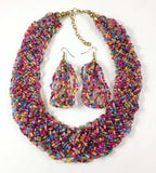 COLLIER MULTICOLORE DE PERLES DE ROCAILLE AVEC BOUCLES D'OREILLES
