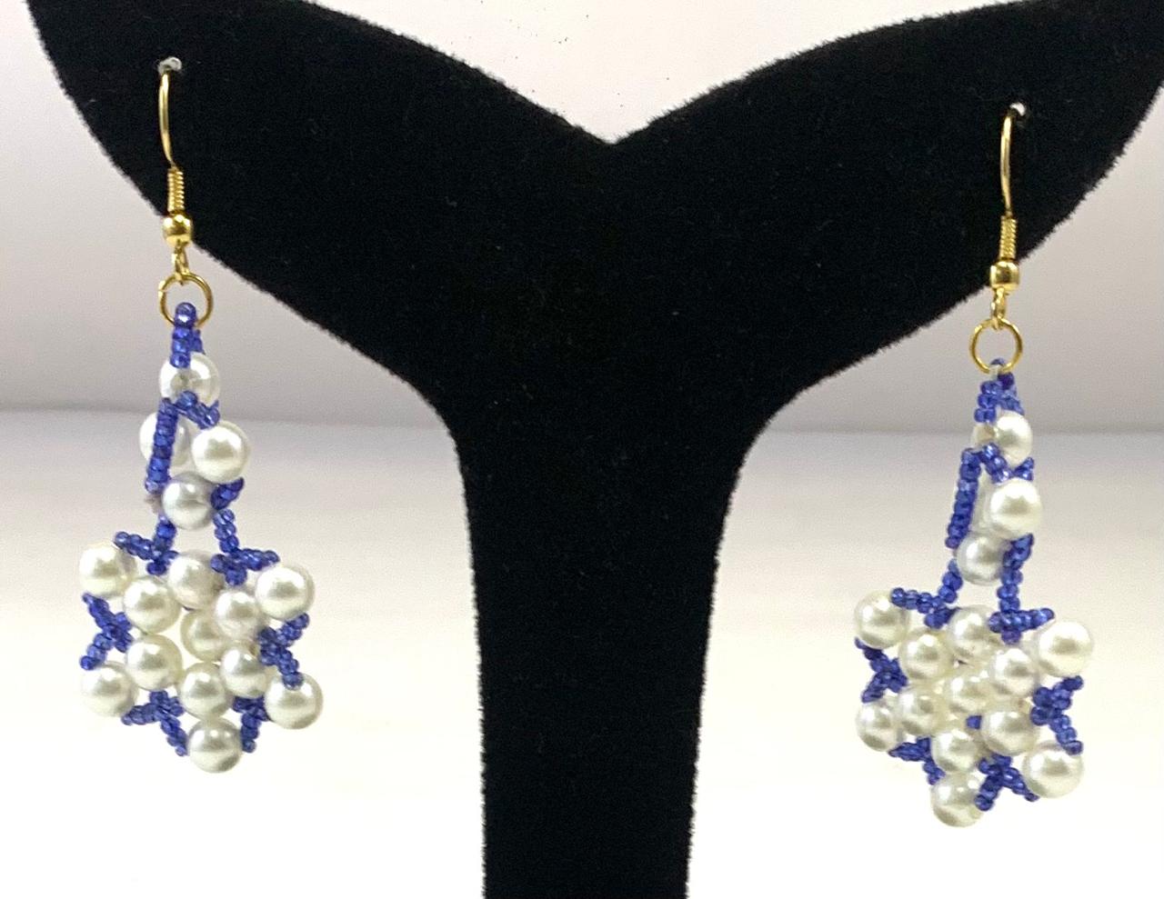 NK14152B WHITE BLUE COLOR PLASTIC PEARL & SEED BEAD NECKLACE SET