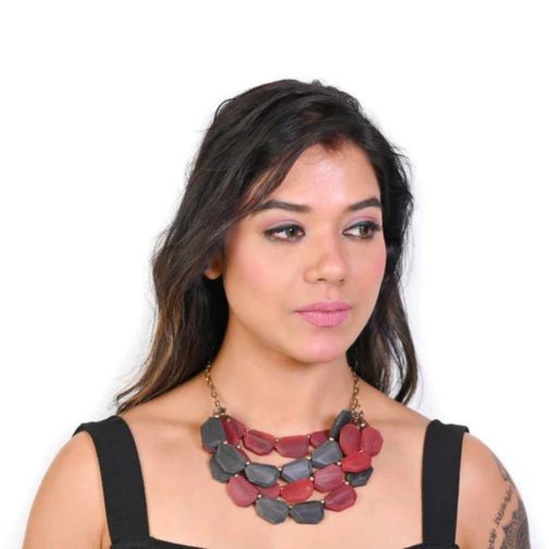 NK8864 - Maroon & slate grey horn necklace
