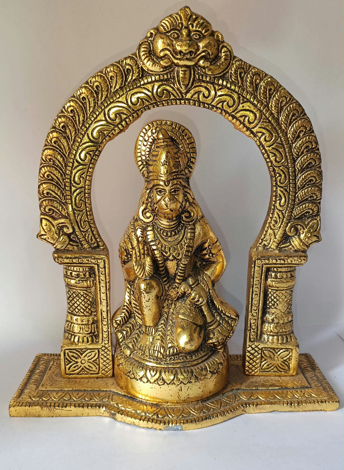 SH863 - WHITE MATEL HUNUMANJI