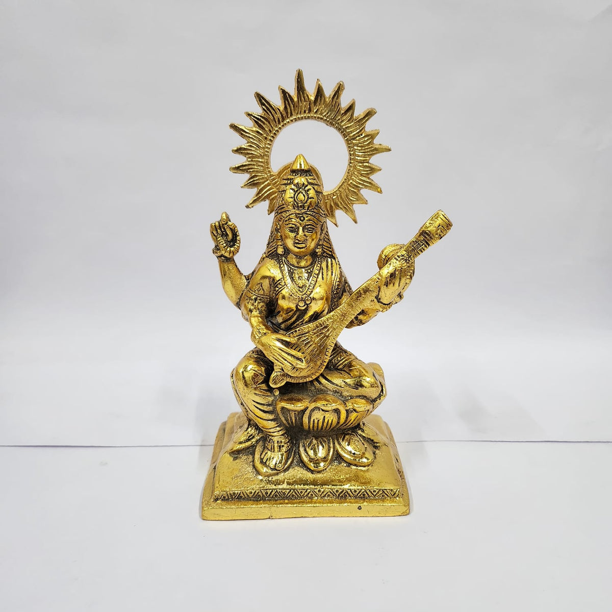 SH 851 WEISSES METALL MIT LACKPOLITUR SARASWATI JI