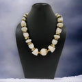 NATURAL ACRYLIC BEAD NECKLACE